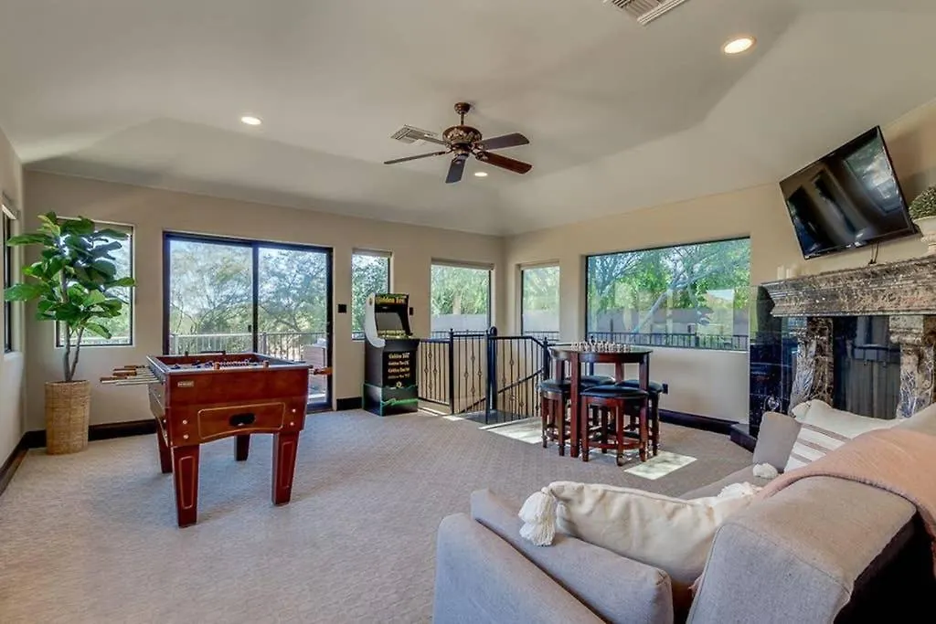 Estate Resort Style Oasis 6Bdrm, 5.5 Bath Heated Pool With Misters Scottsdale 0*,  Estados Unidos da América