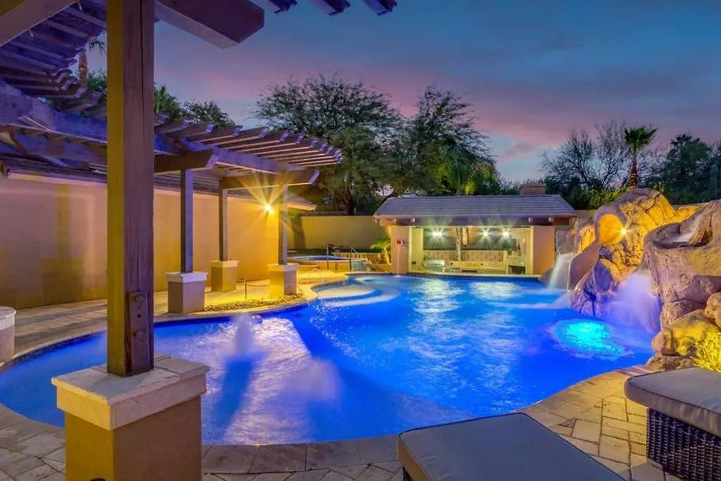 Estate Resort Style Oasis 6Bdrm, 5.5 Bath Heated Pool With Misters Scottsdale 0*,  Estados Unidos da América